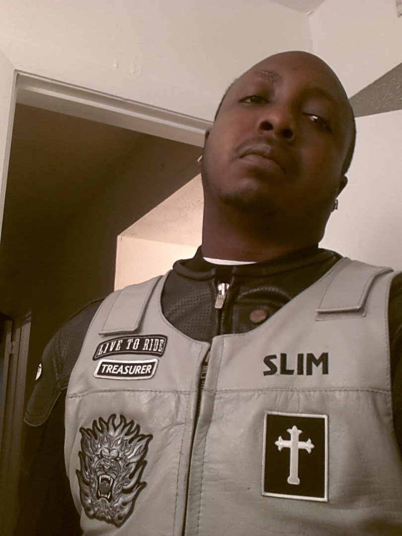 Antonio Scott's album, Mobile Uploads