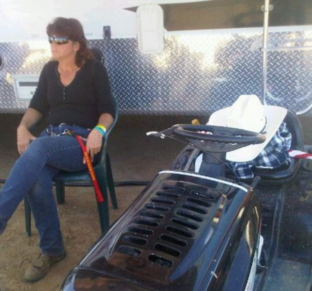 Donna Loera's album, Profile Pictures