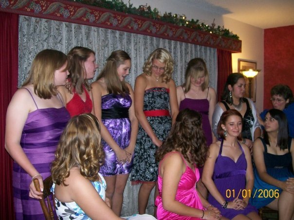 Elizabeth Walker's album, Natalya homecoming