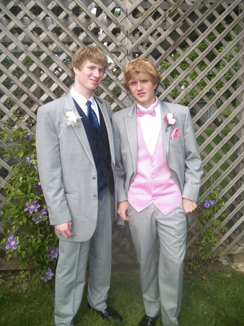 Johnny Eissens' Classmates profile album