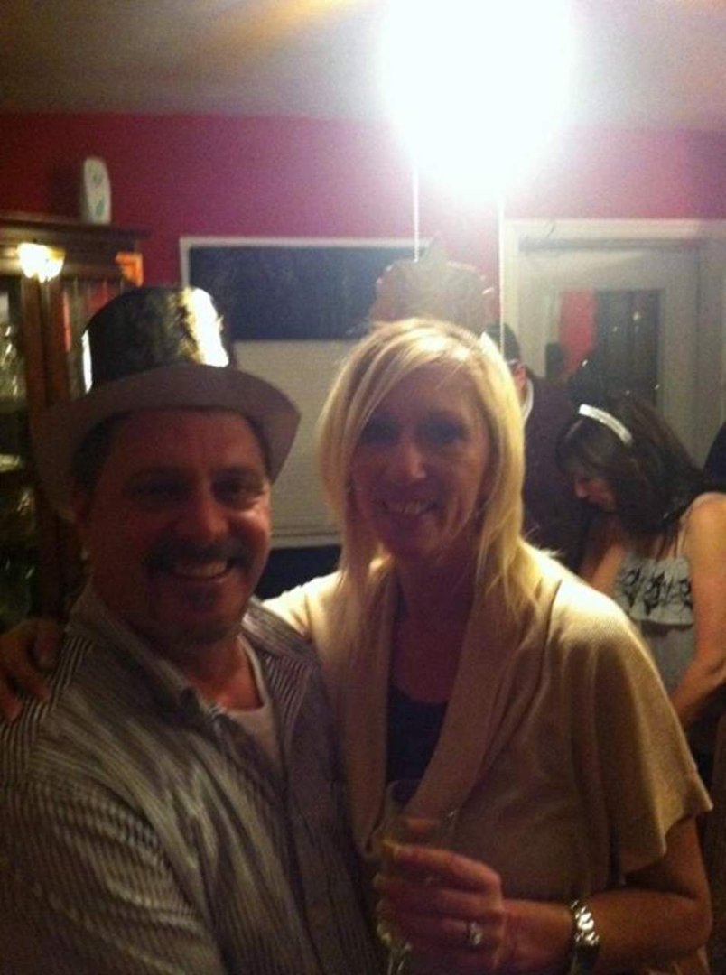Darryl Davidson's album, Mobile Uploads
