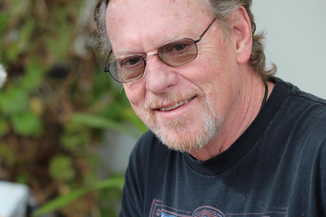 Steve Meadows' album, Profile Pictures