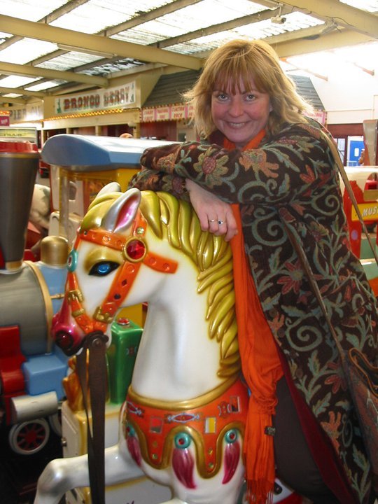 Barbara Maylor's album, Profile Pictures