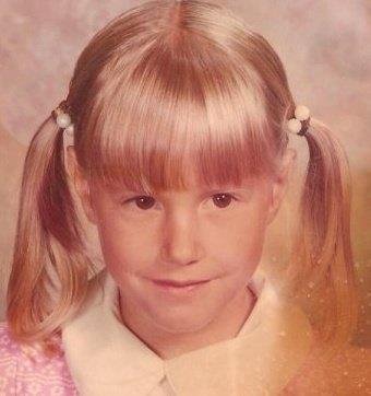 Suzanne Conway's album, Profile Pictures