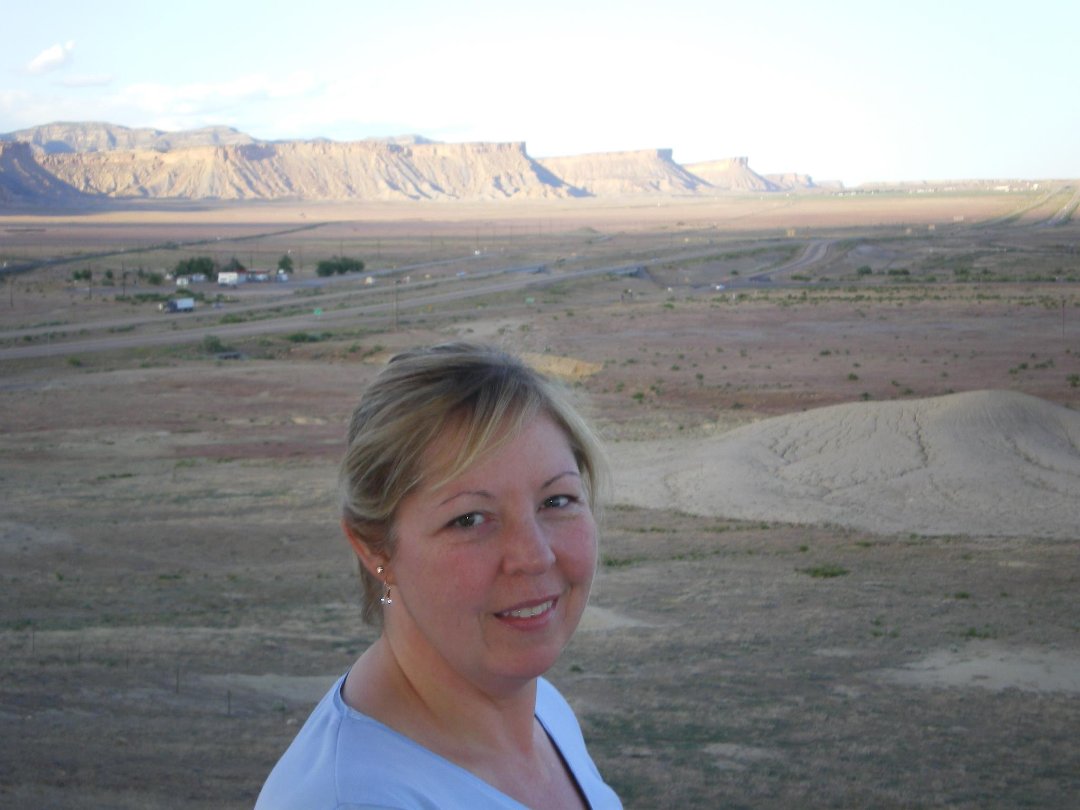 Cynthia Mitchell's album, Profile Pictures