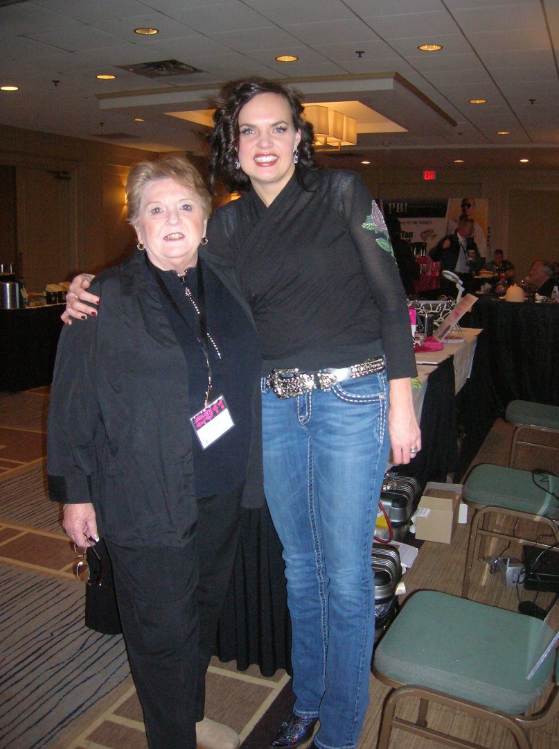 Joanne Riend's album, Profile Pictures