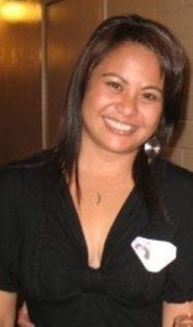 Larissa Roco Wong's album, Profile Pictures