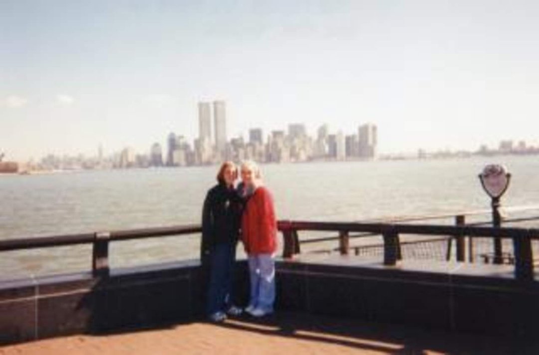 Laura Ark's Classmates profile album