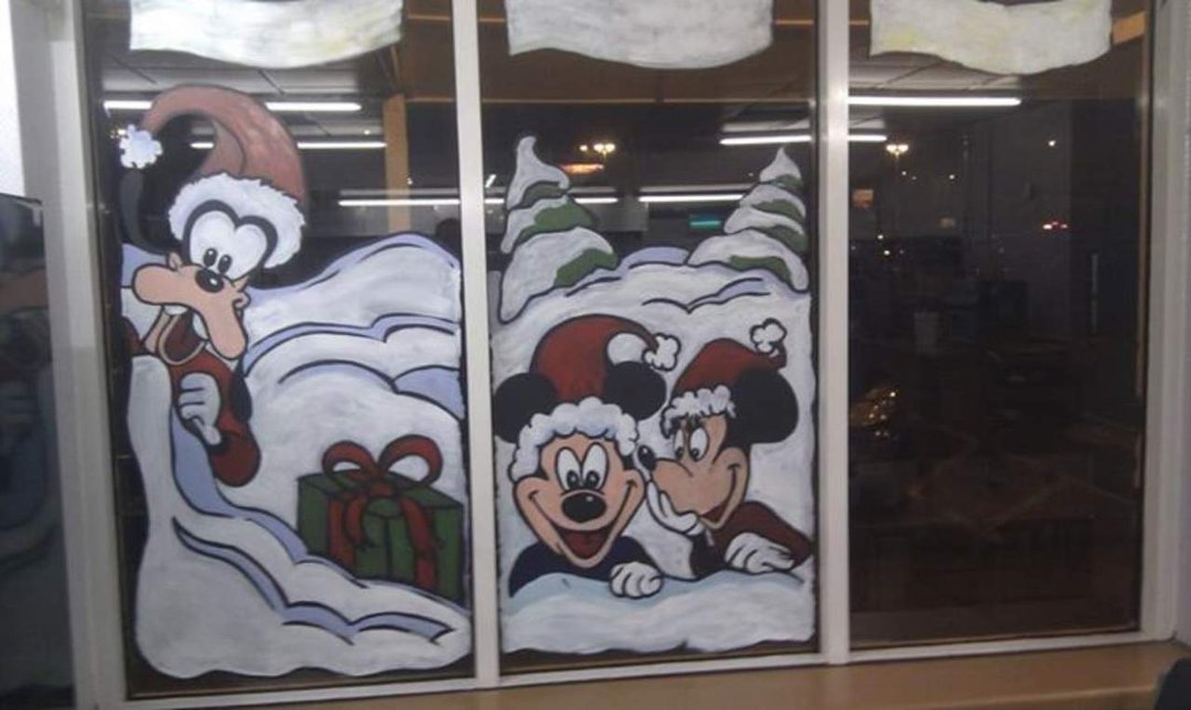 Wade McLennan's album, Tesco window paintings