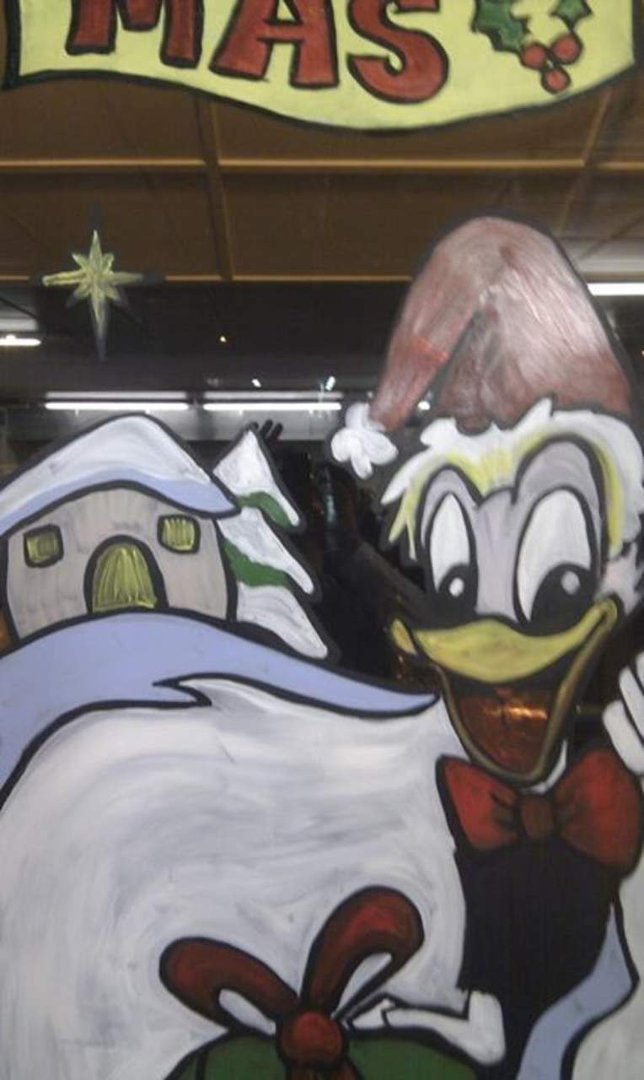 Wade McLennan's album, Tesco window paintings