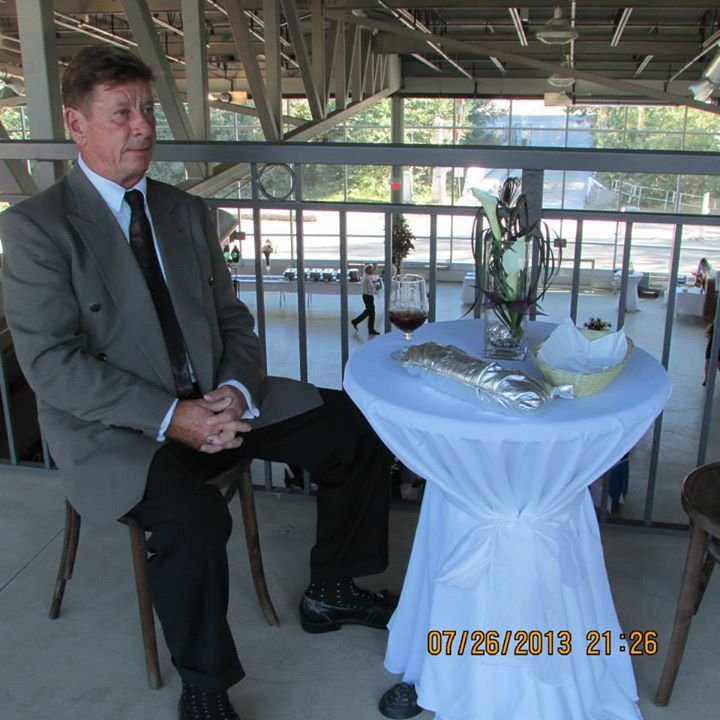 Lori Uselman's album, Kyle and Alicias Wedding