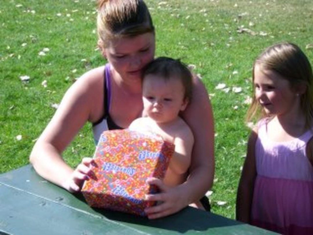 mariah walker's album, kaydens 1st bday