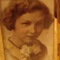 Jeanne Murphy's album, Profile Pictures