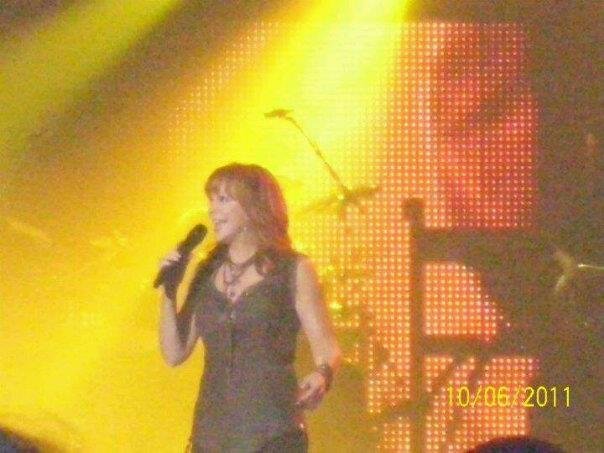 Charles Reining's album, Reba concert