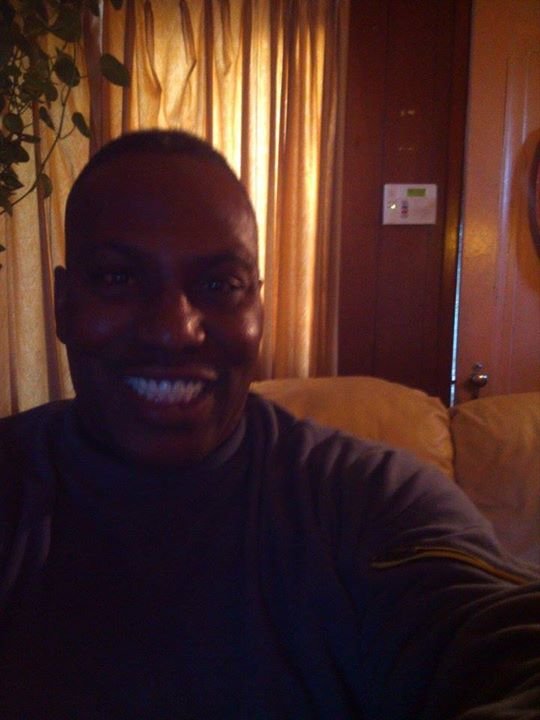 Andre Manus' album, Mobile Uploads