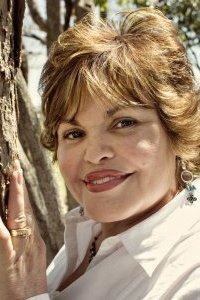 Cynthia Smith's album, Profile Pictures