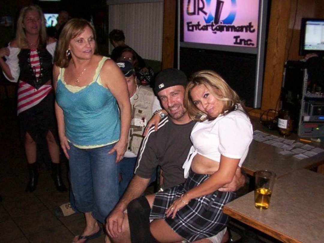 David Keplinger's album, Famous Sam's/ Halloween 2008 By David Keplinger