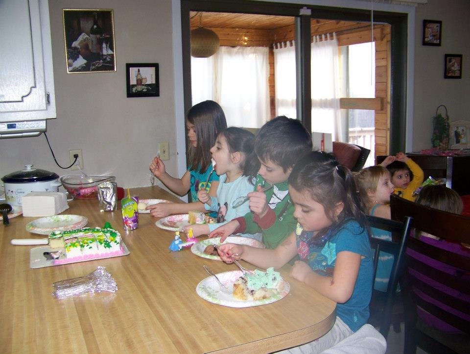 Amanda Thomas' album, Leah's Birthday party