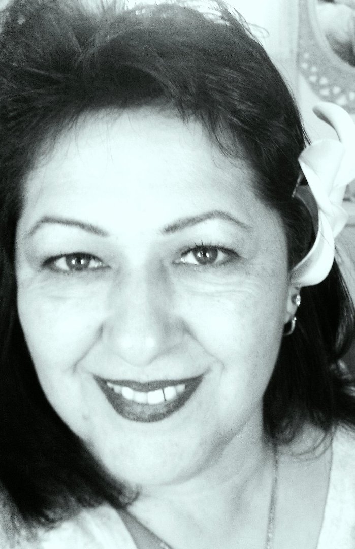 Edie Ogborn's album, Profile Pictures