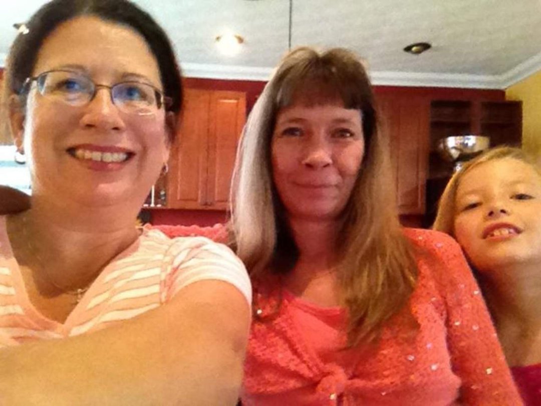 Marie Cunningham's album, Mobile Uploads