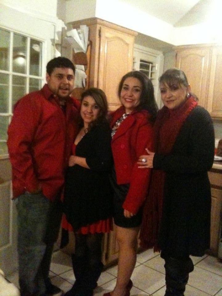 Luz Aranda's album, Mobile Uploads