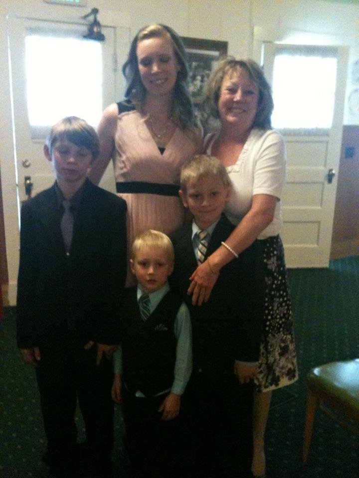 Julie Mills' album, Mobile Uploads