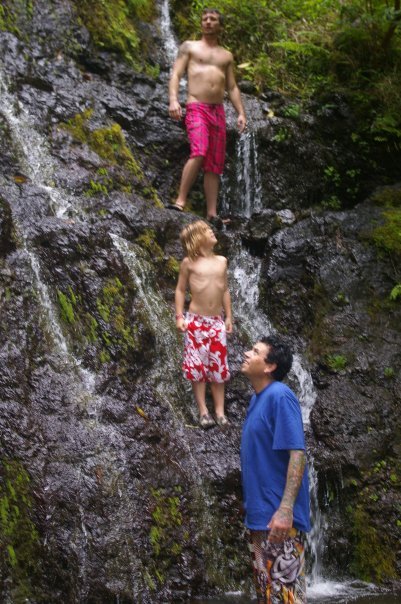 Kyle Ledger's album, Hawaii