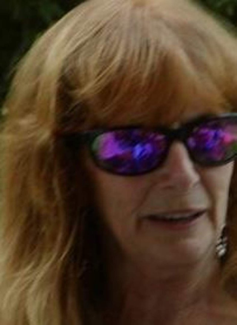 Annette Huff's album, Profile Pictures