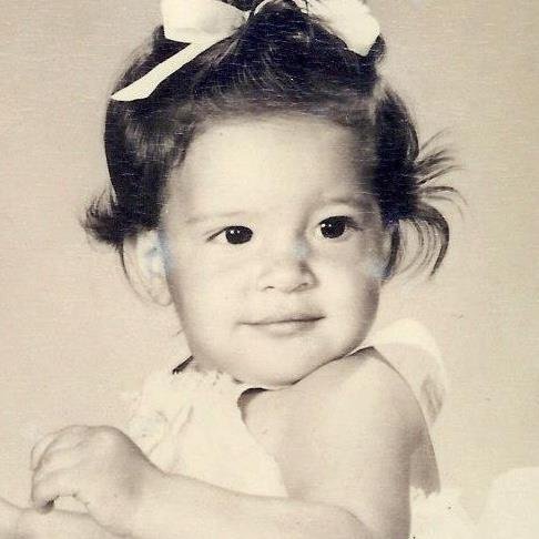 Robin Napravnik's album, Profile Pictures