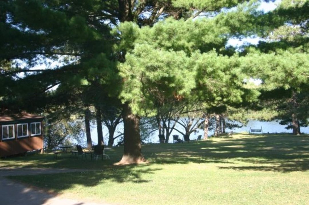 Cheryl Howland's album, Resort Pictures