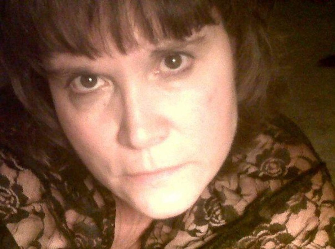 Cheryl Barton's album, Profile Pictures