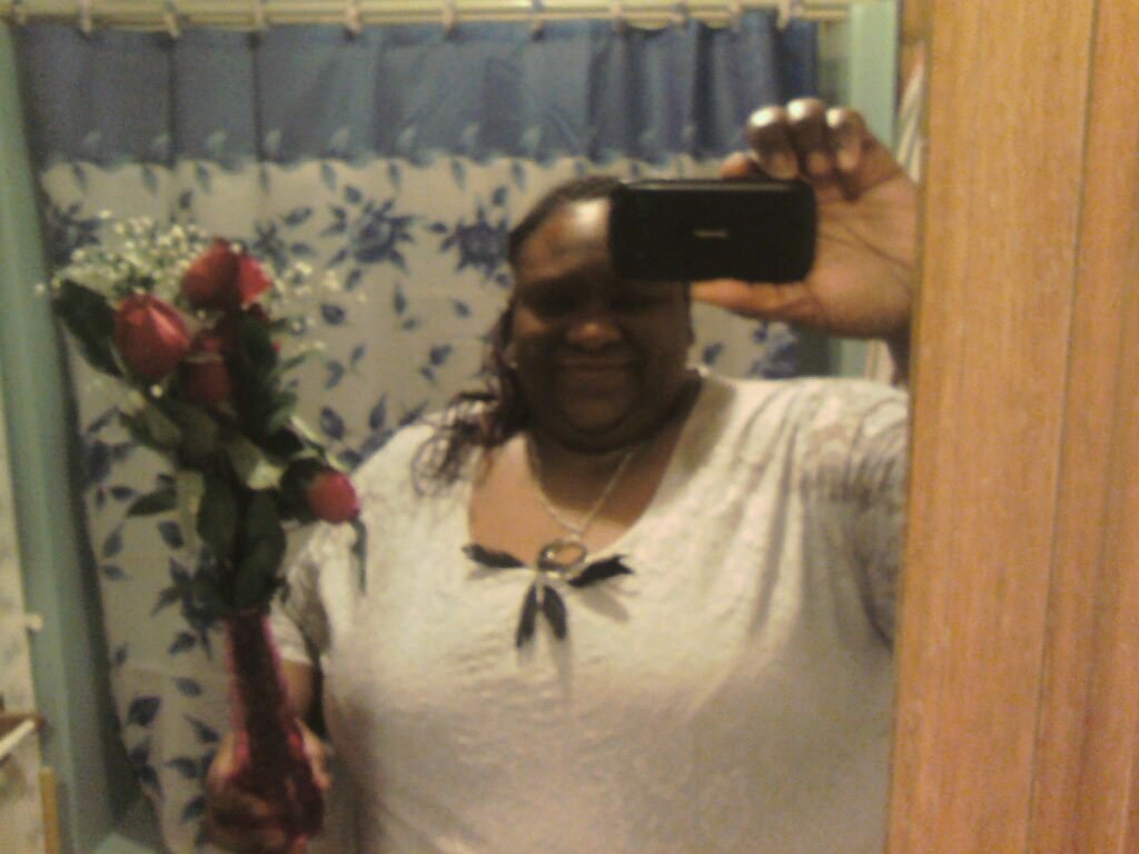 Victoria Bryant's album, Mobile Uploads