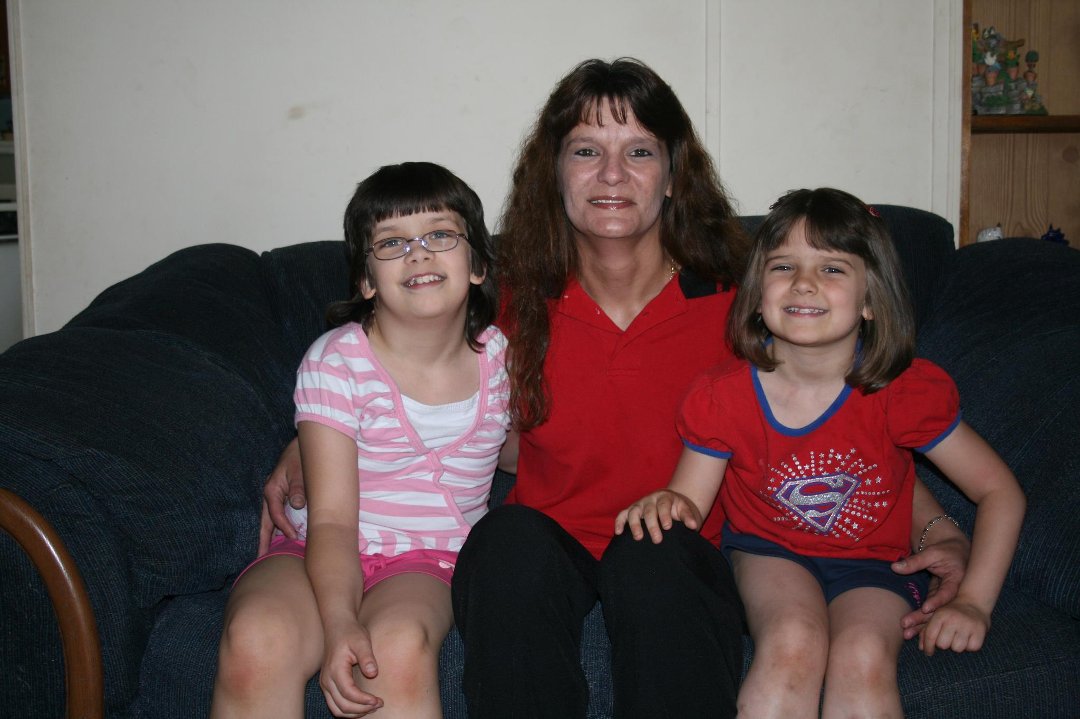 Linda Wright's album, Profile Pictures