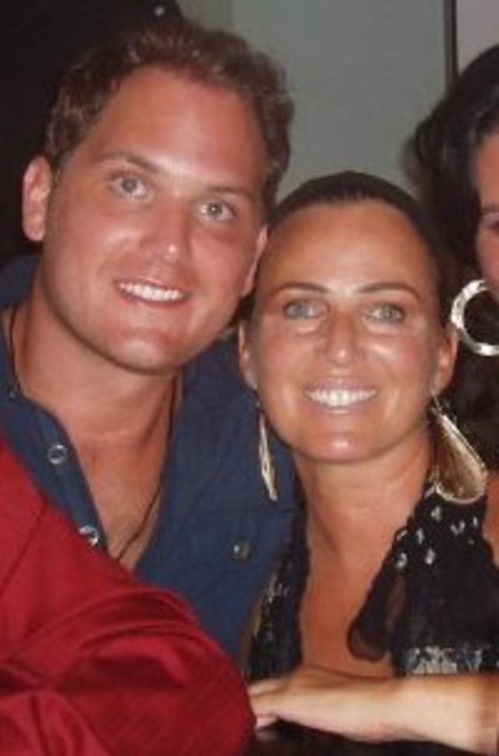 Maria Servidone's album, Profile Pictures