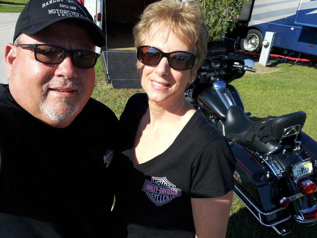 Kathy Wilder's album, Mobile Uploads