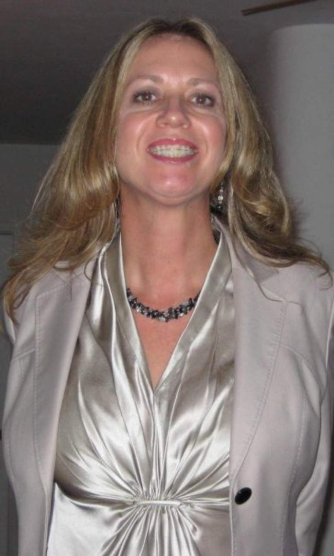 Connie West's album, Profile Pictures
