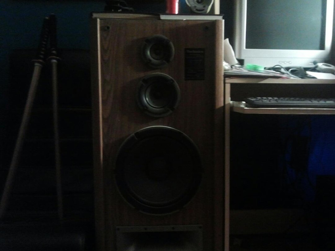 Timothy Kinch's album, Mobile Uploads