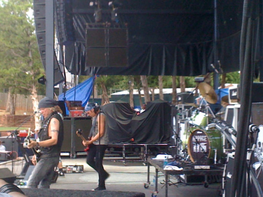 Mike thomas' album, RATT/Scorpions tour, 2010