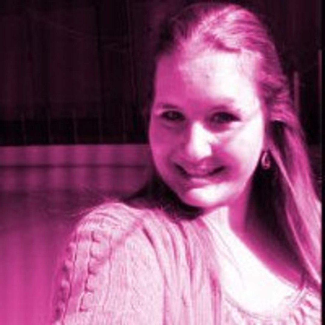 SaraBeth Triana's album, Profile Pictures