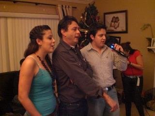 Luis Mier's album, New Years A Cantar!!