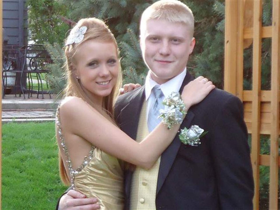 Kimberly Audlehelm's album, Lindsey Cronk's Junior Prom 4/31/11