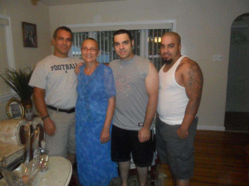 Yaniris Nunez's album, The Nunez 's Family