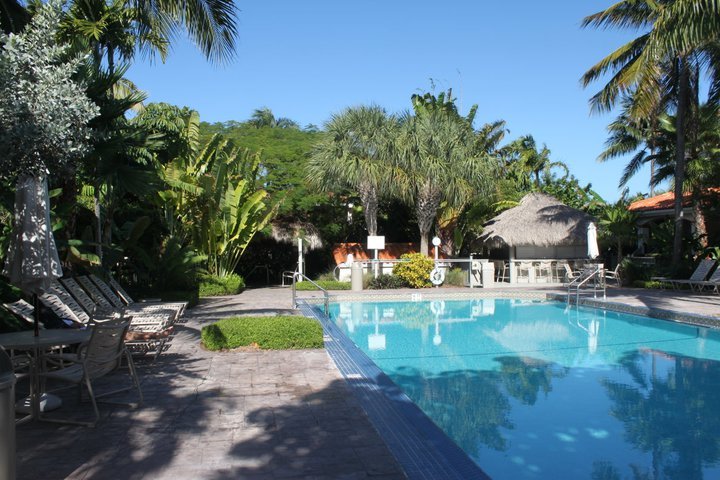 Christopher Garza's album, vacation 2010