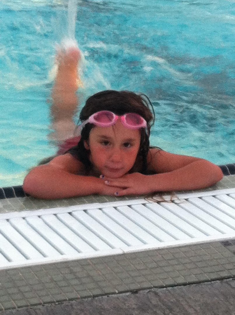 Robyn Vinal's album, Mobile Uploads