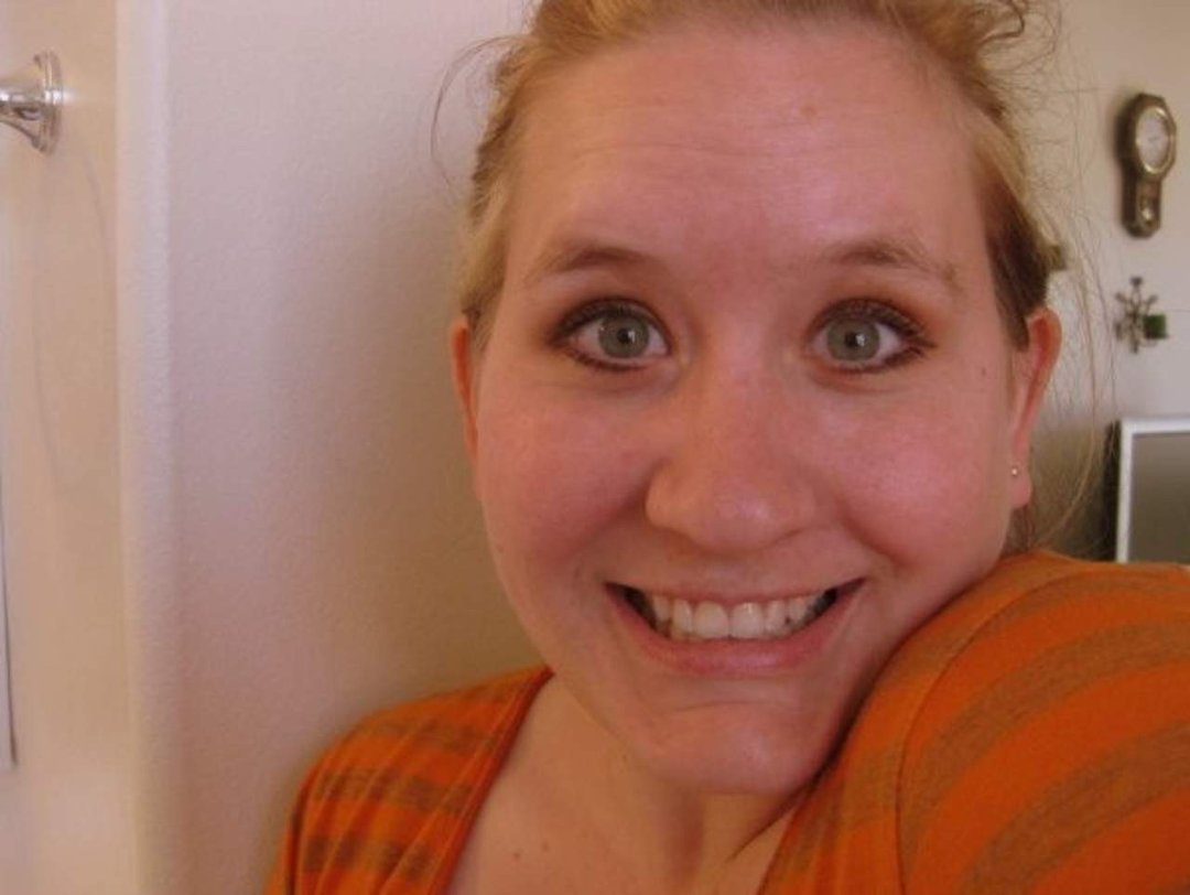 SaraBeth Triana's album, Profile Pictures