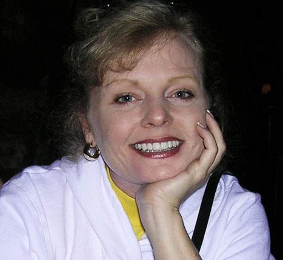 Robin Largent's album, Profile Pictures
