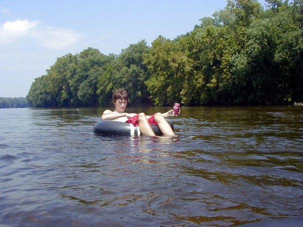 Cam Abernethy's album, Tubing down the James River