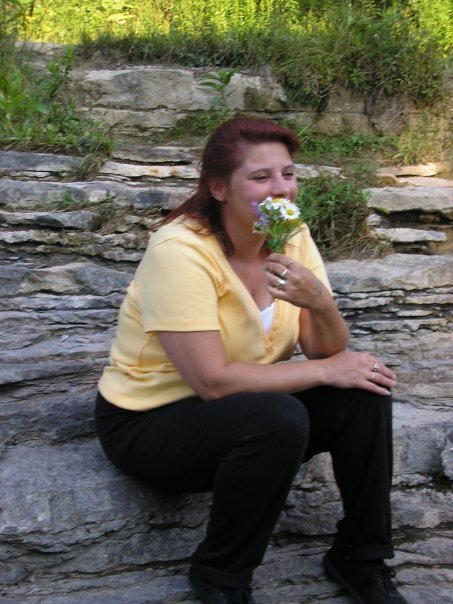 Tara Scheve's album, Profile Pictures