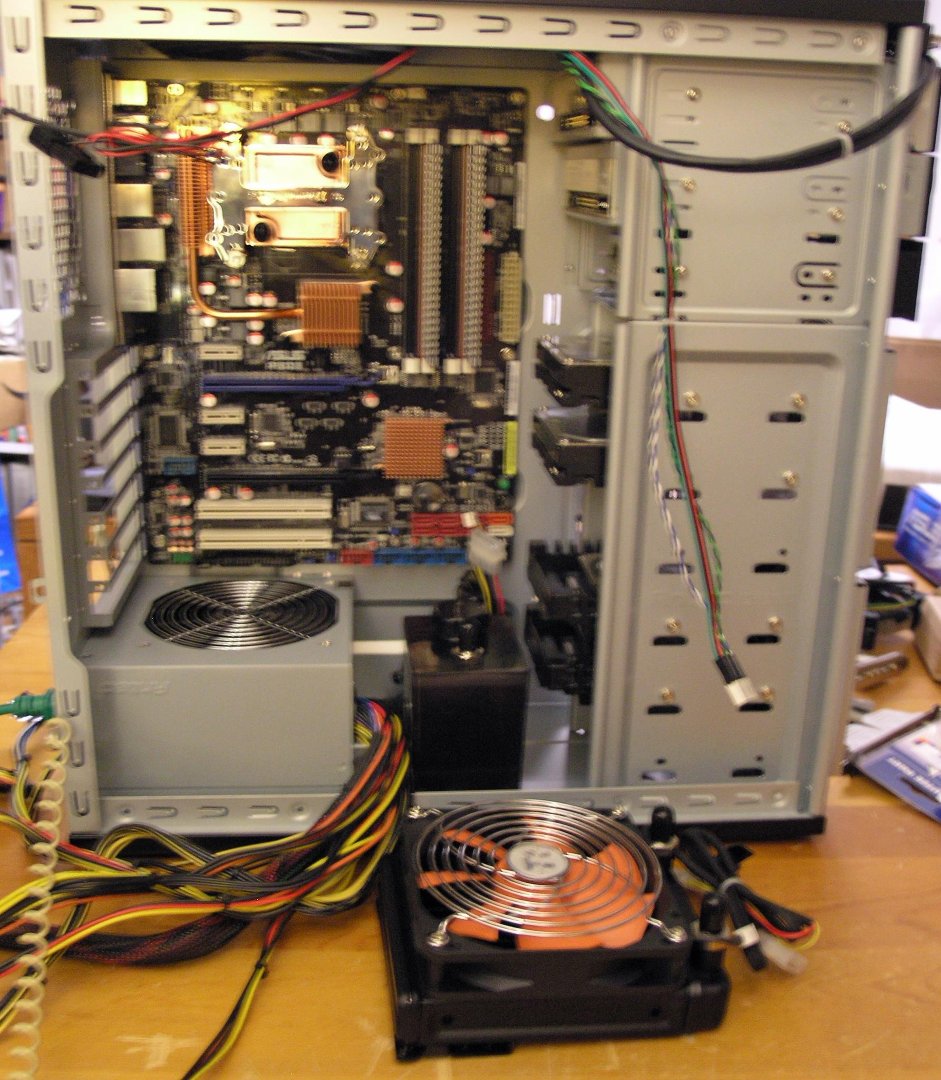 Steven Nott's album, Designing and Building My Latest Home PC - 2008