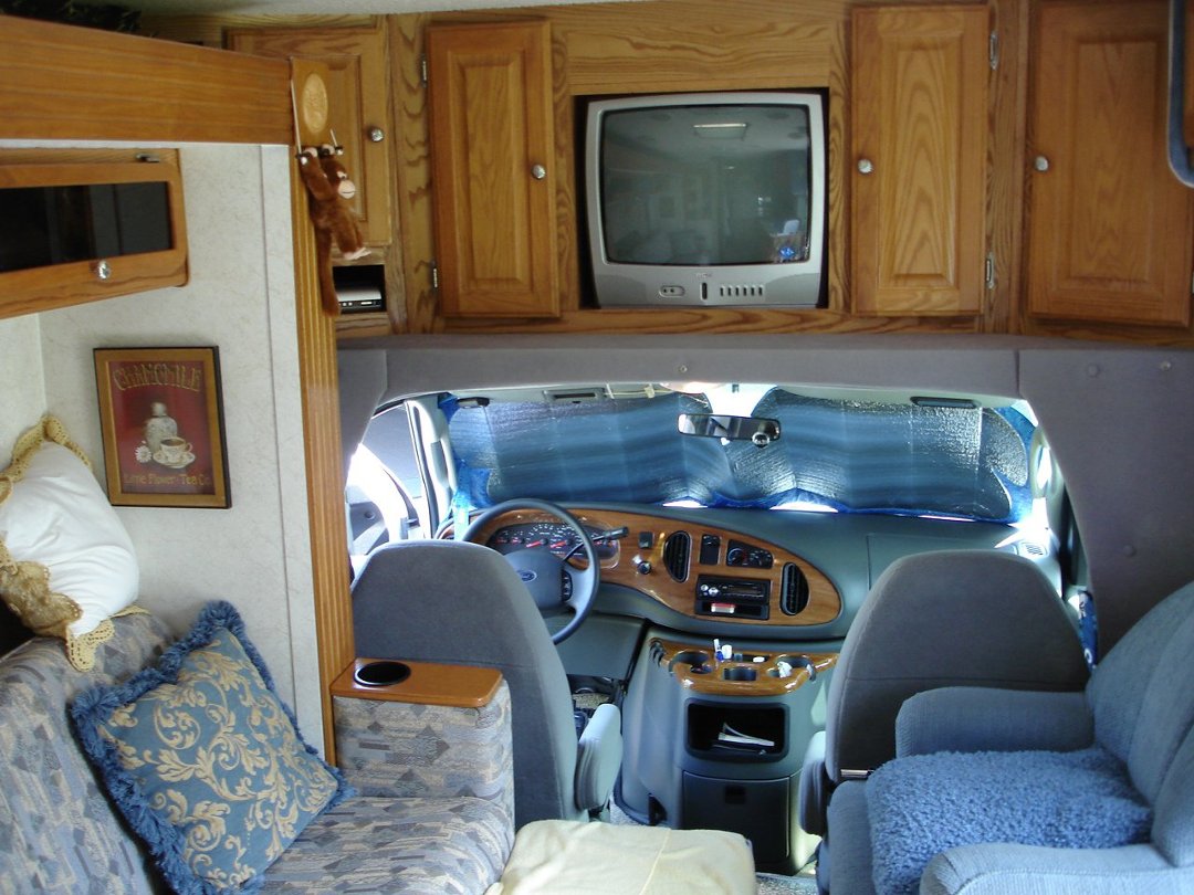 John Jones' album, 2004 Gulfstream BT Cruiser